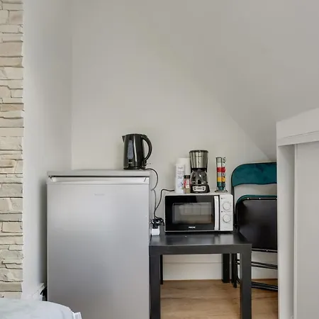 Delightful Studio With In Luxe District Apartment *