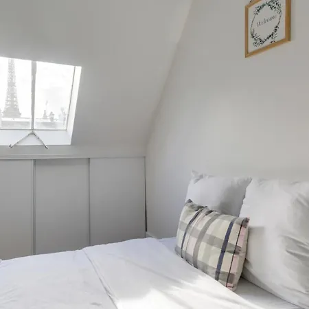Delightful Studio With In Luxe District *